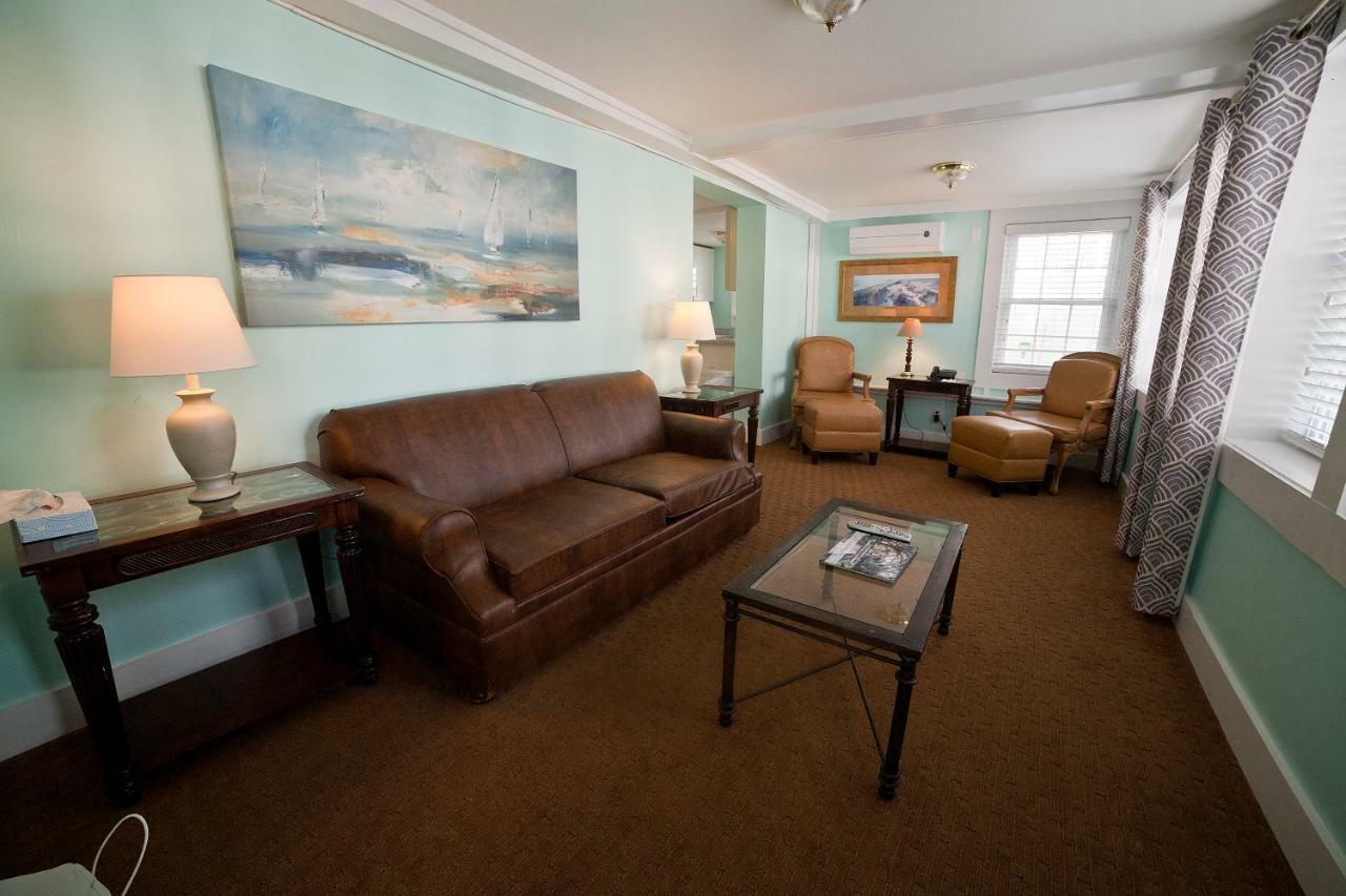 Georgianne Inn&Suites Tybee Island Esterno foto